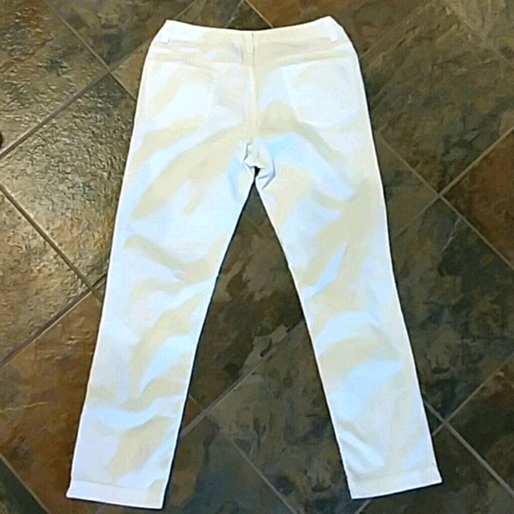 💕Eddie Bauer* Crop Jean - Picture 2 of 7